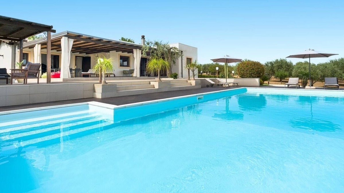Casale Modica Villa | Villa Raggera - Private villa with pool near Noto