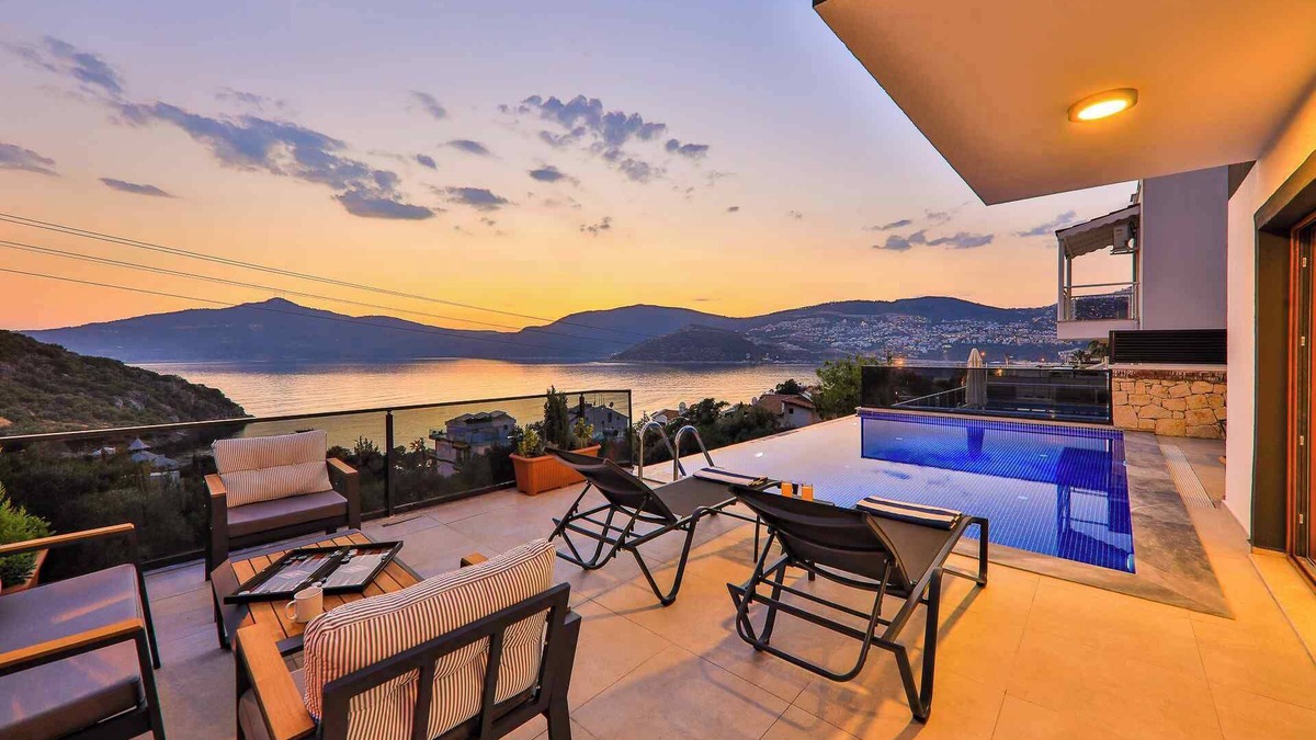 Kalkan Villa | Villa Rainbow
