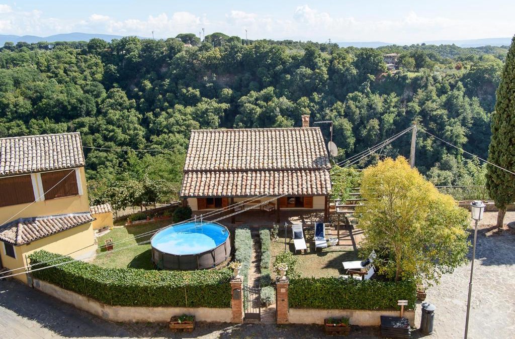 Civitella d'Agliano Apartment | Villa Raniero Gatti