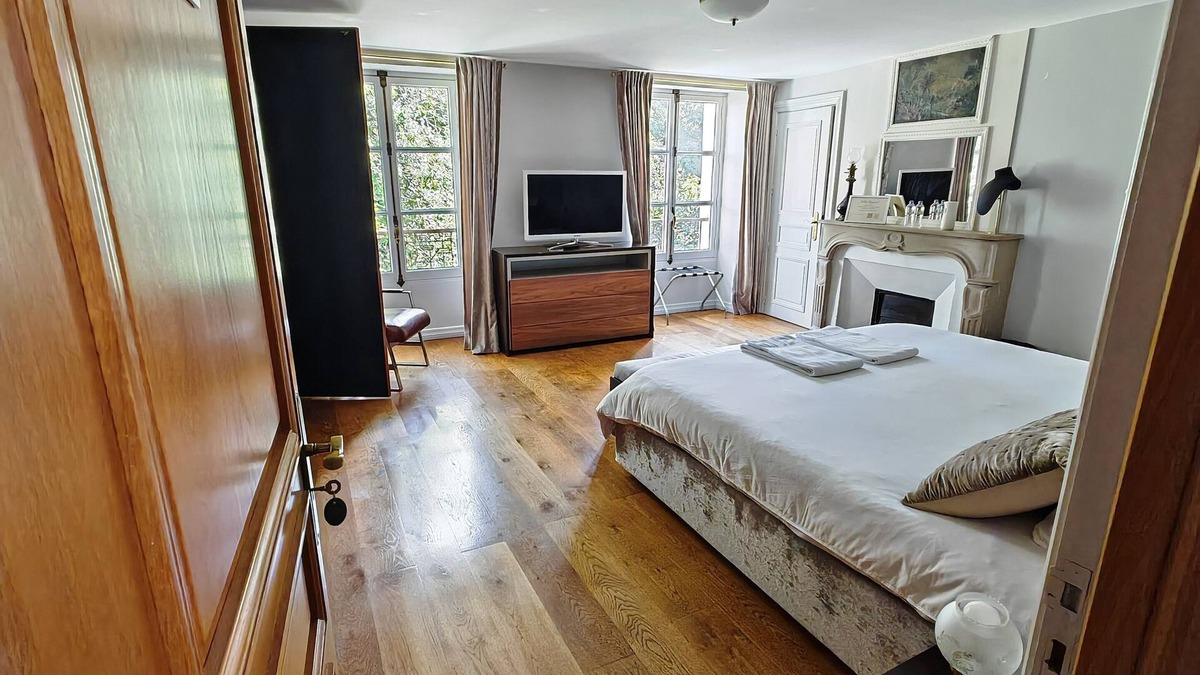 Marat - Parmentier House | villa raspail