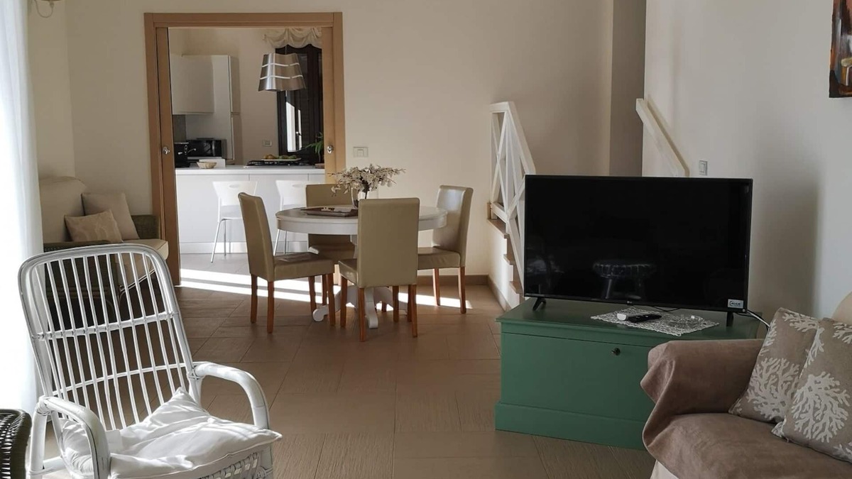 Fiumenaro Villa | Villa Residence Medea