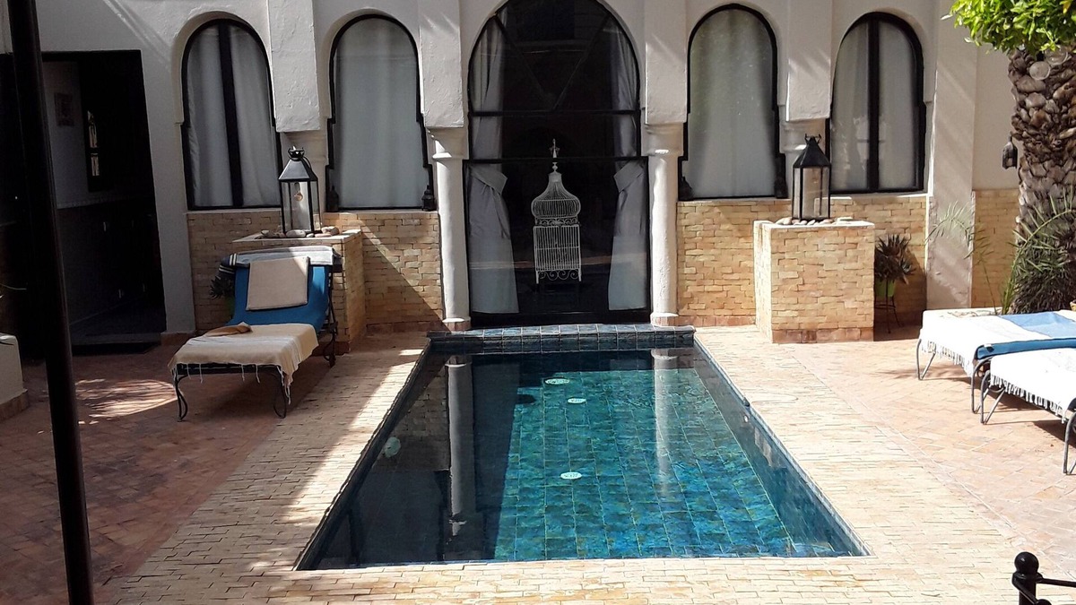 Palmeraie Villa | Villa/riad Tout Confort Décoration Soignée + Cuisiniere