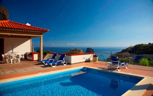Porto da Cruz Villa | Villa Ricardo