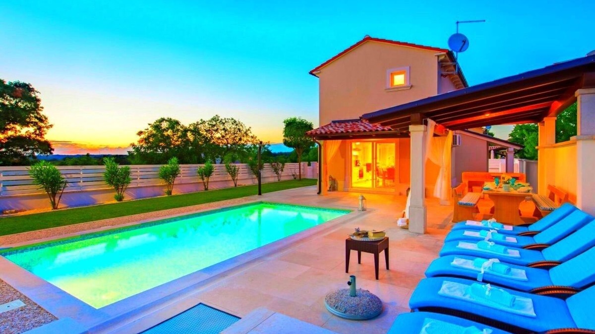 Sveti Petar u Sumi Villa | Villa Romana-dreamlike villa with pool and jacuzzi