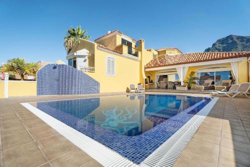 Costa Adeje Villa | Villa Romano