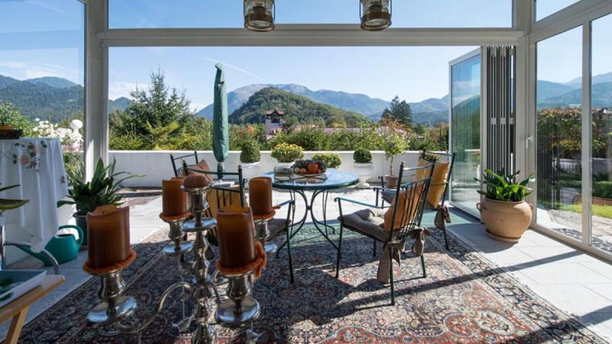 Bad Ischl Apartment | Villa Romy in the dream location of the imperial city with Katrin view
