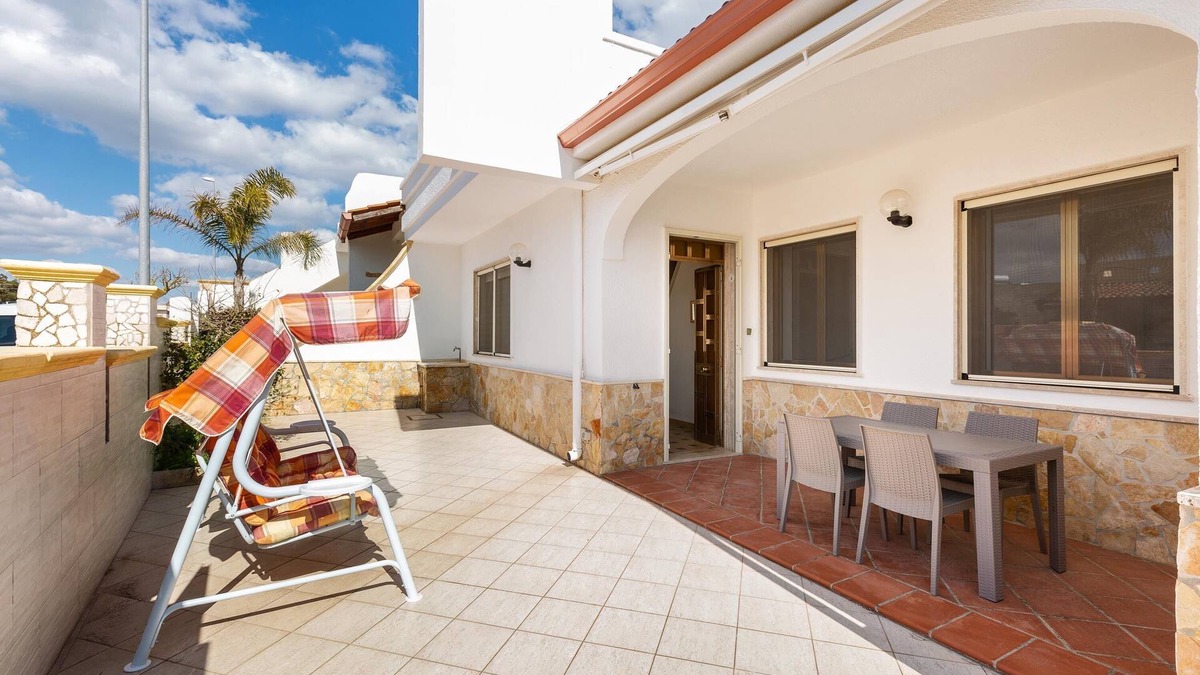 Torre Lapillo House | Villa Rosa di Mare by BarbarHouse