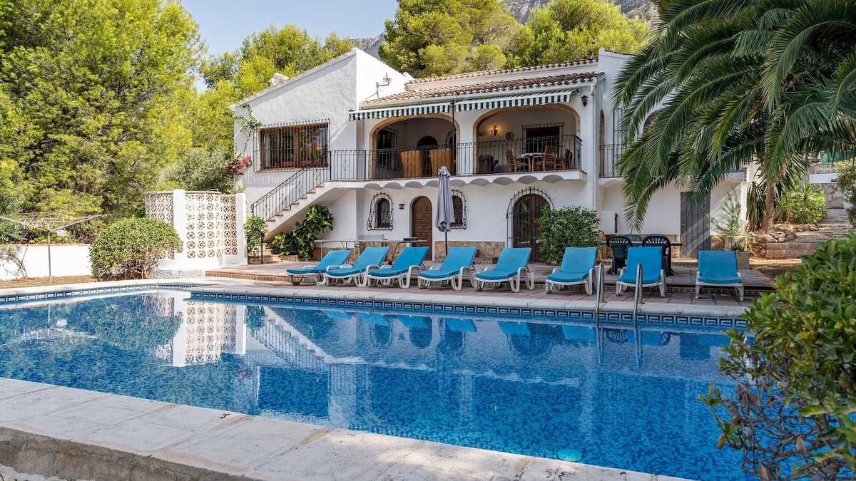 Montgo de Toscamar Villa | Villa Rosa - Four Bedroom Villa, Sleeps 8