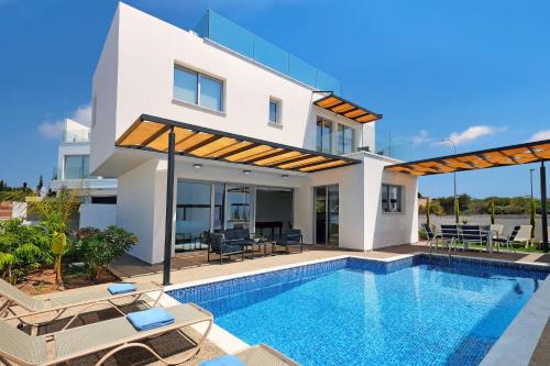 Ayia Napa Villa | Villa Rosaleen - Ayia Napa Resort Center