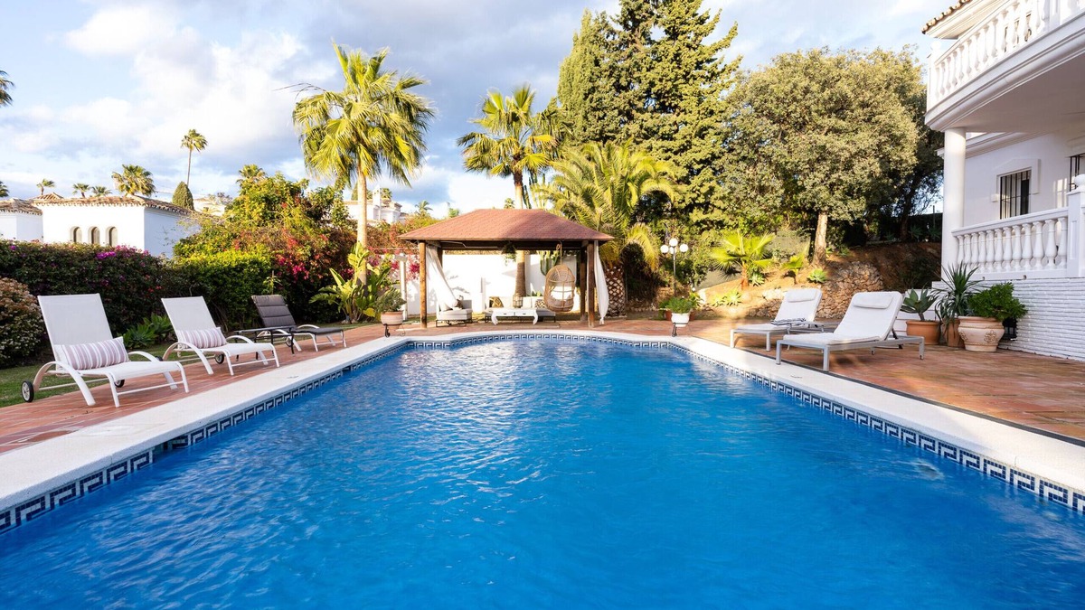 Urbanizacion el Rosario Villa | Villa Rosario - luxury villa with private pool near Marbella