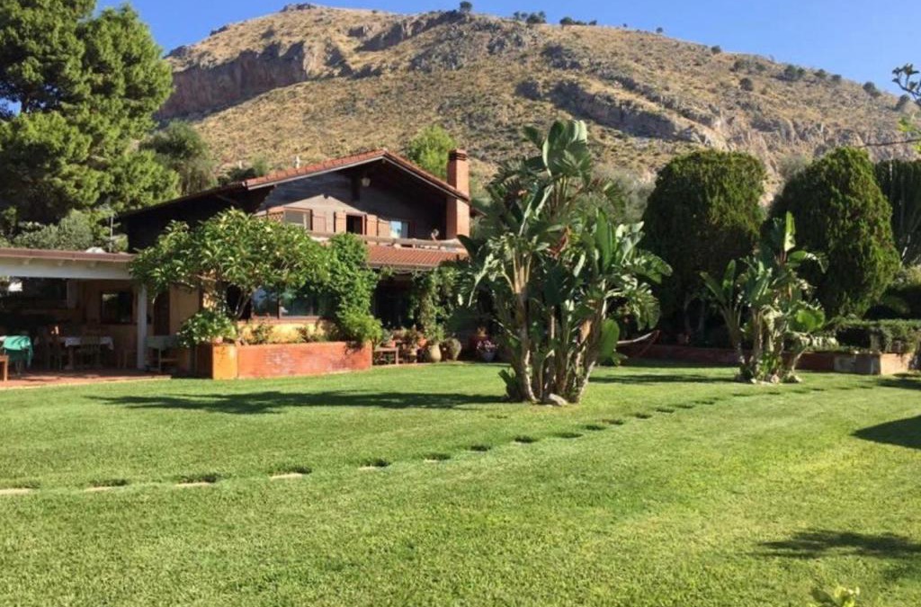 Partanna House | Villa Rosemada, Mondello