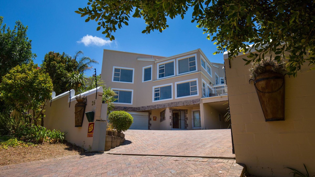 Somerset West House | Villa Sonskyn THE cottage on the False Bay