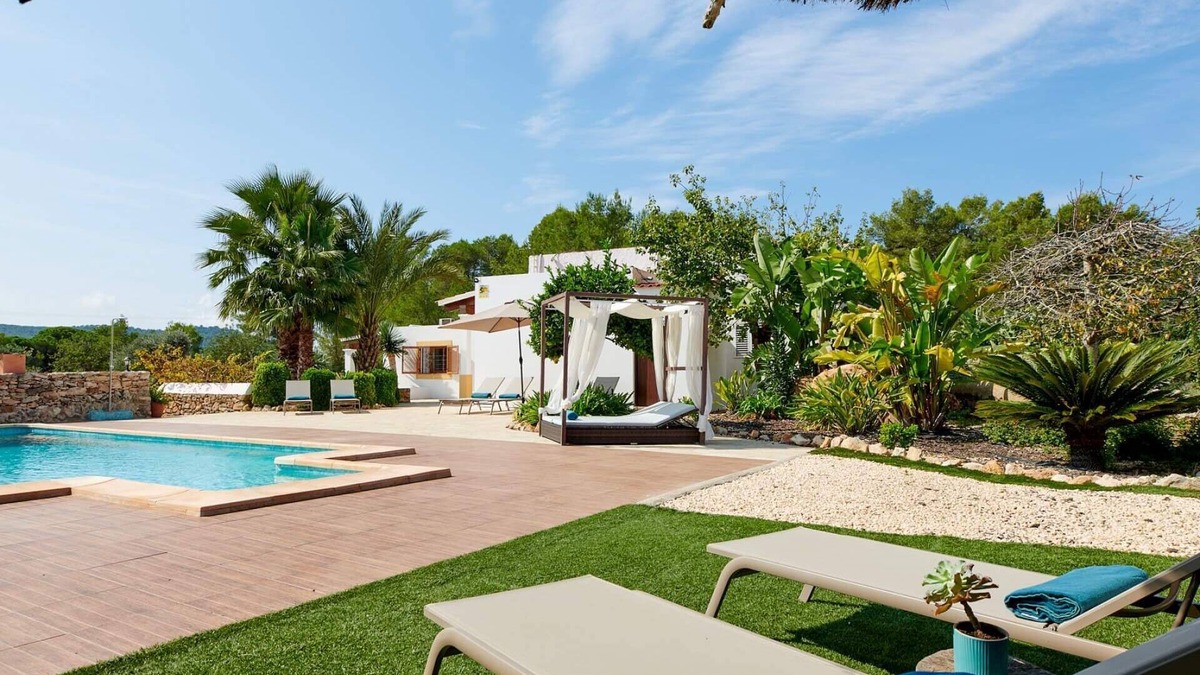 Sant Rafael de Sa Creu Villa | Villa Sa Cuina - Four Bedroom Villa, Sleeps 8
