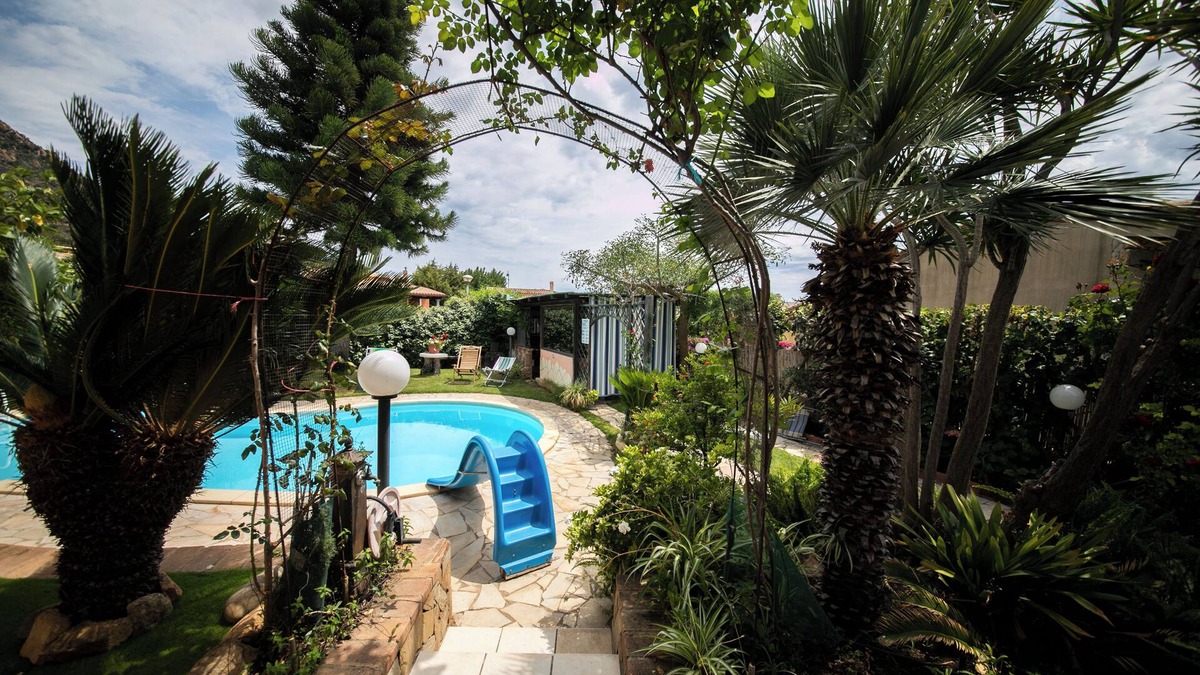 Villaggio Mandorli Villa | Villa Saddi