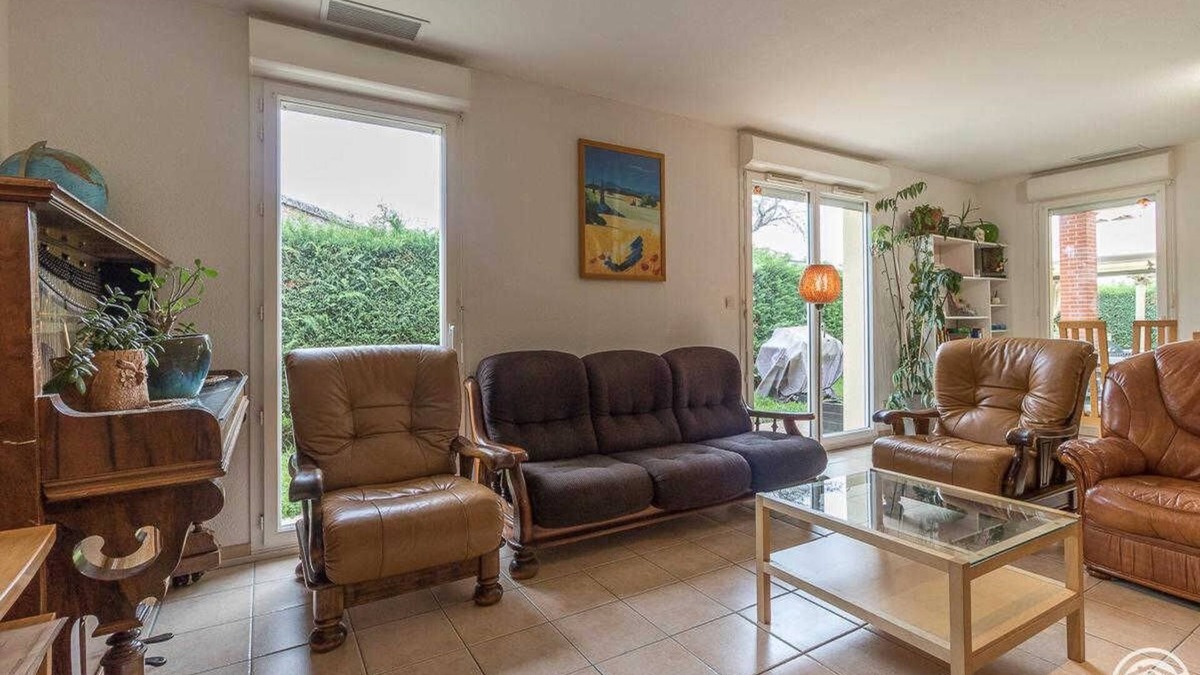 Merville House | Villa Saint-Jean - Merville
