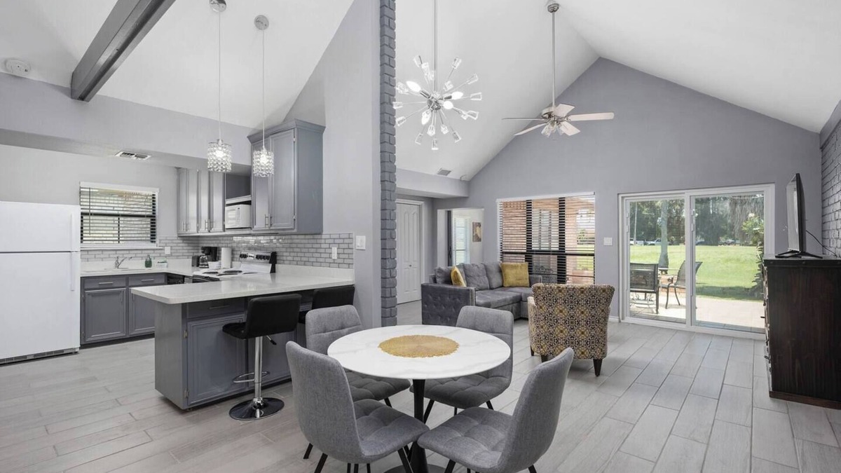 Brownsville Condo | Villa San Andres - Pool, Hot Tub, Gym, & Golf