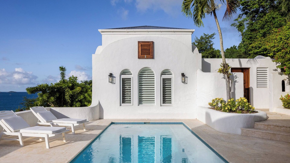 West End Villa | VILLA SANTORINI - walk to beach and restaurants from this luxurious masterpiece