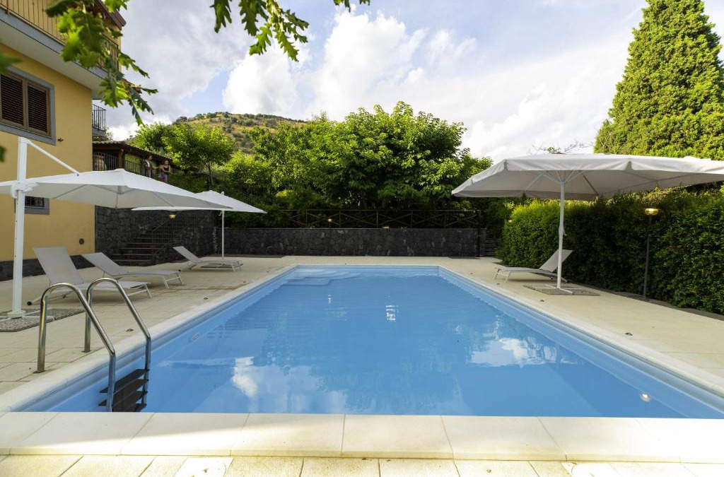 Viagrande Villa | Villa Sara sull'etna con Piscina