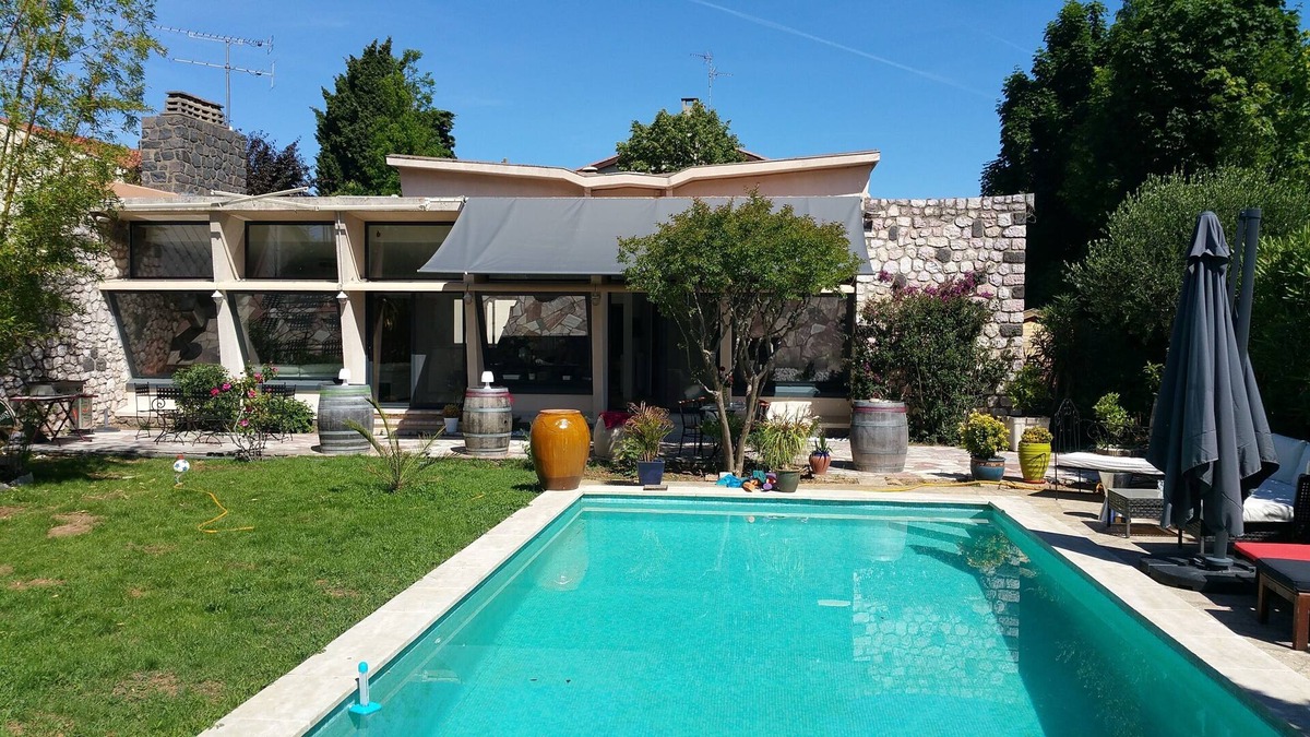 Beziers Bed & Breakfast | Villa Saron