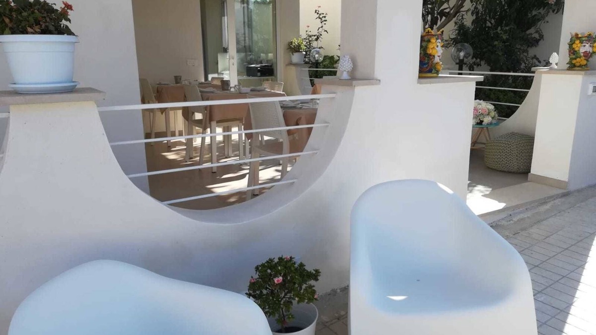 San Leone Bed & Breakfast | Villa Sece - Luxury Rooms