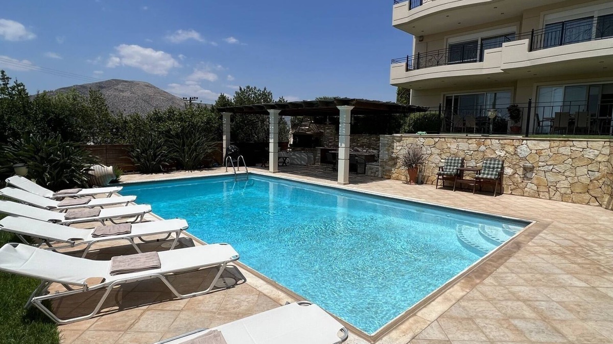 Palaia Fokaia House | Villa Selene, Luxury Villas in Anavyssos