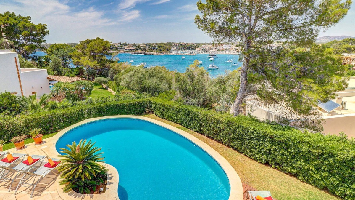 Portopetro Villa | Villa Ses Arcades by Villa Plus