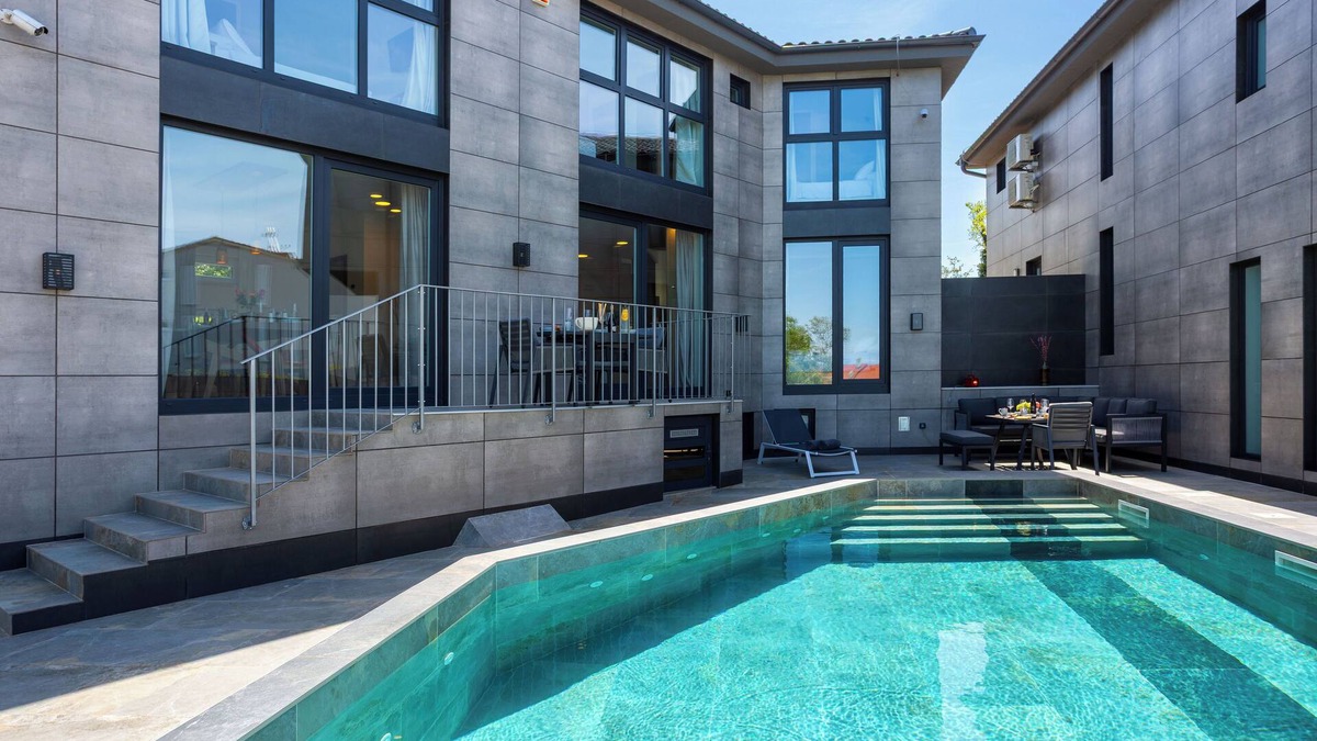 Zidarici Villa | Villa Signature with heated pool (Kvarner - Malinska)
