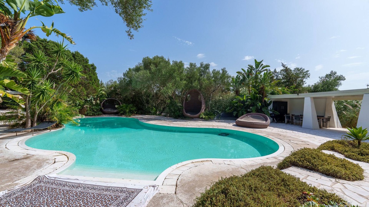 Porto Rotondo Villa | Villa 'Smeralda' with Sea View, Private Pool and Wi-Fi