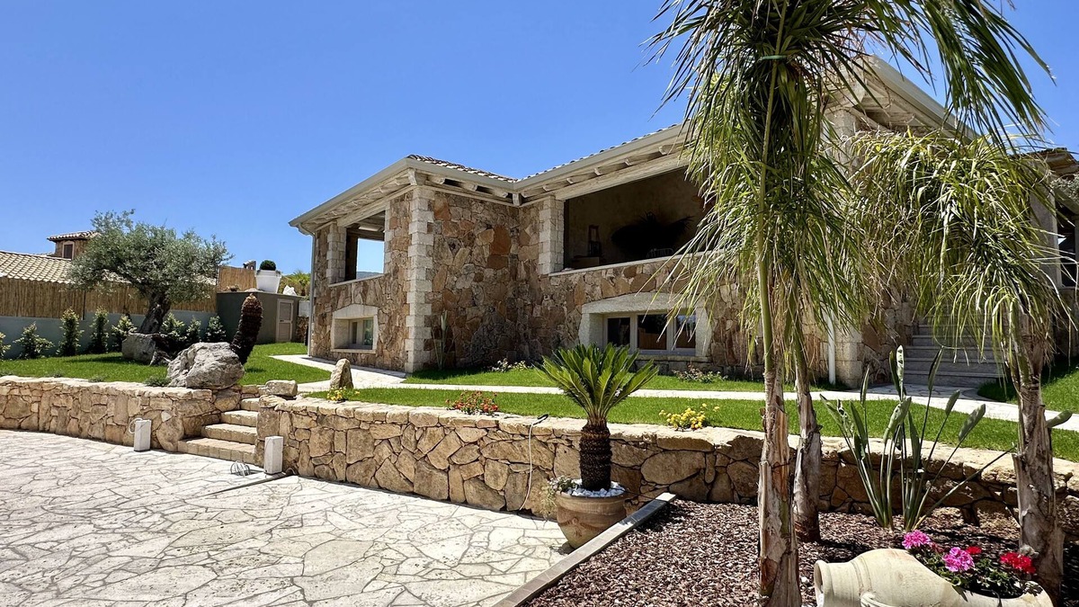 Castiadas Villa | Villa Smeraldo, exclusive luxury villa with a private pool