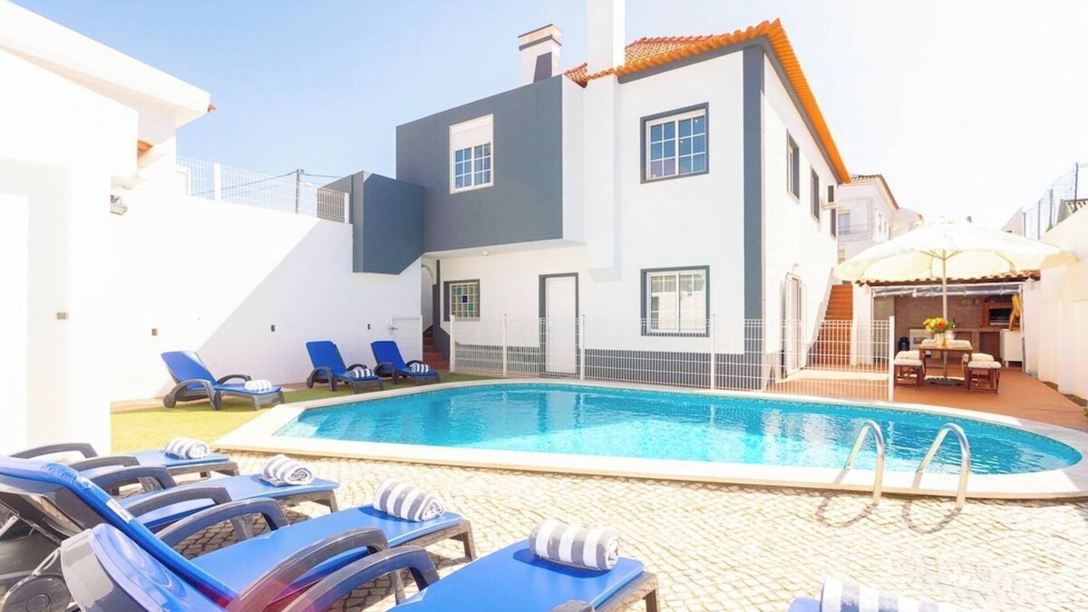 Charneca de Caparica e Sobreda Villa | Villa Sol e Mar - Villa for 8 persons with pool and near the beach of Caparica