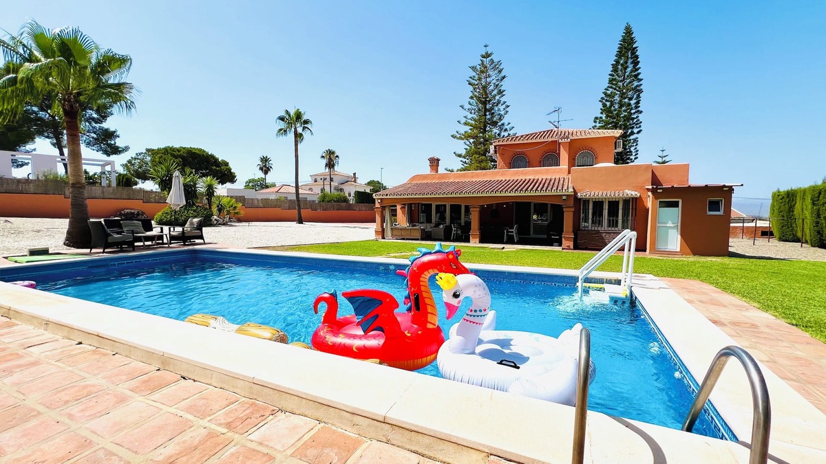 Pinos de Alhaurin Villa | VILLA SOL Y LUNA - COSTA DEL SOL