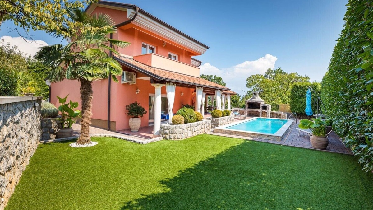 Opric Villa | Villa Sole by Villsy