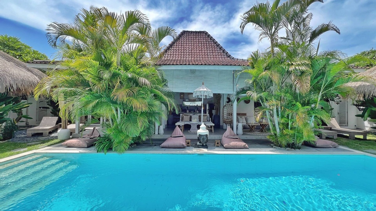 Petitenget Villa | Villa Solo Macha 4 bedrooms located in the vibrant district of Seminyak Oberoi