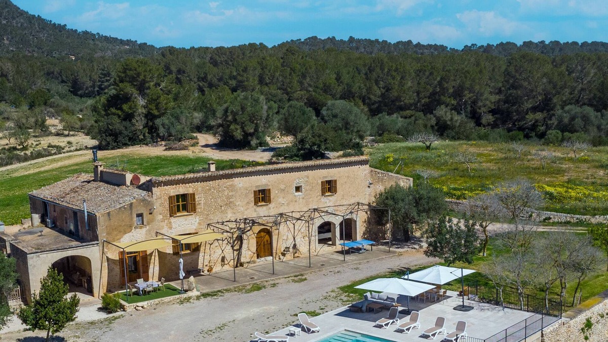Son Antem Ski Chalet | Villa Son Pons with special Mallorcan character and breathtaking views