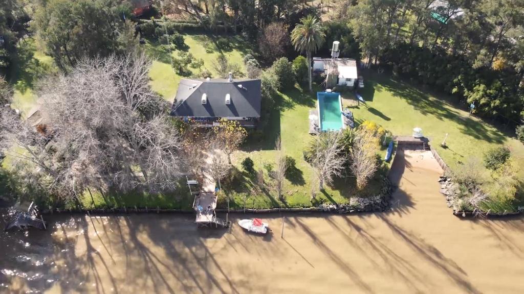 Partido de Tigre Cabin | Villa Sophia del Delta (Cabañas en la Isla-Tigre)