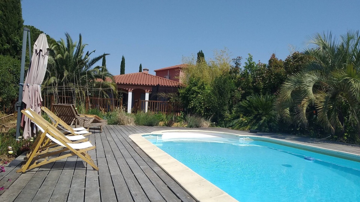 Villeneuve-de-la-Raho Villa | Villa Spacieuse, Jardin, Piscine, 5 Minutes du lac à Pied, 15 Minutes des Plages