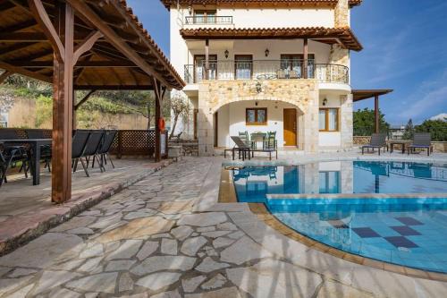 Agia Villa | Villa Stefania/pool/garden/sea view/3bdrms/3bthrms