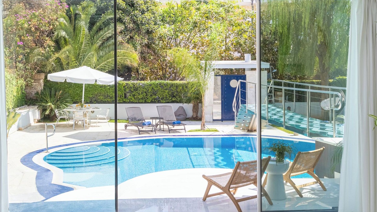 Glyfada Villa | Villa Stefani with private pool