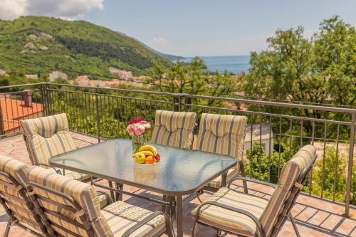 Podostrog Villa | Villa Sunny Hill