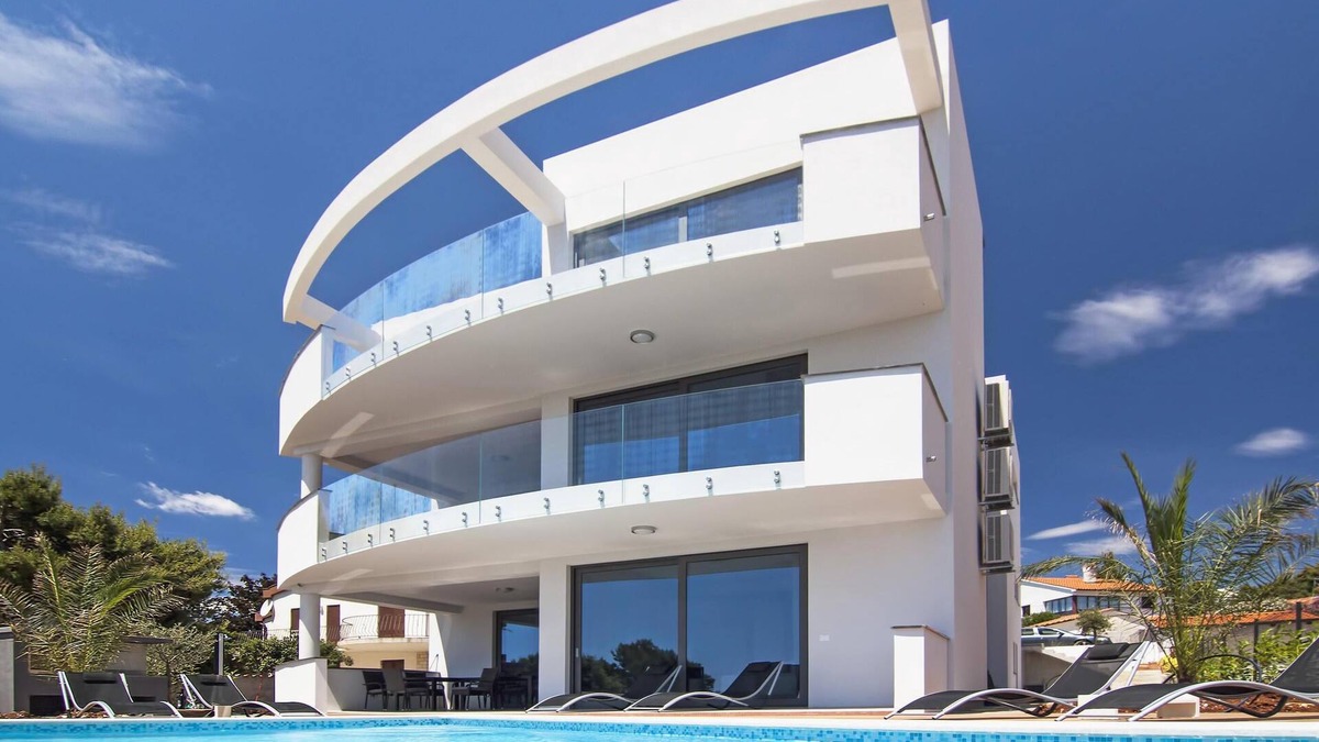 Premantura Villa | Villa SUNRISE PREMANTURA for 18 Person or (12+2 Person ,Price on request)