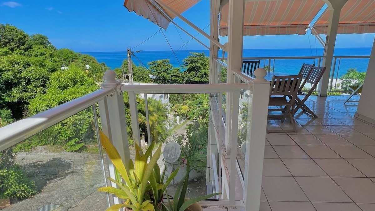 Bas Vent House | Villa Sunrise, sunny lounge Promotion 10% off