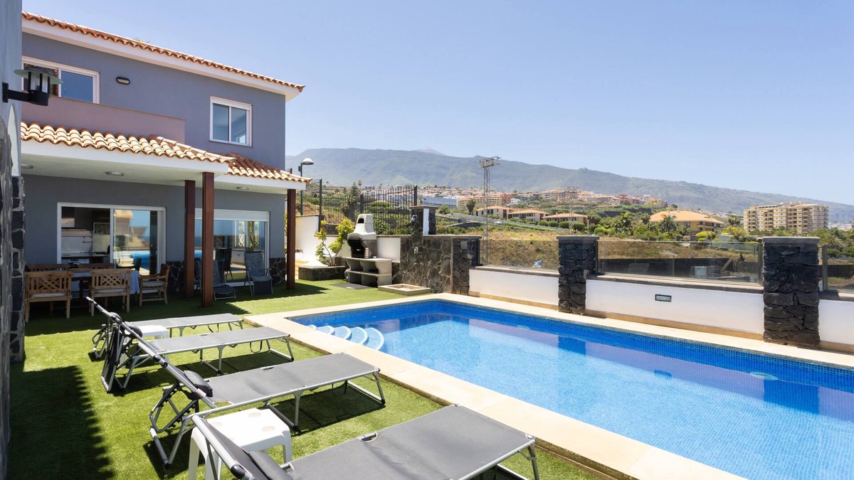 Puerto de la Cruz Villa | Villa Syrah Tenerife