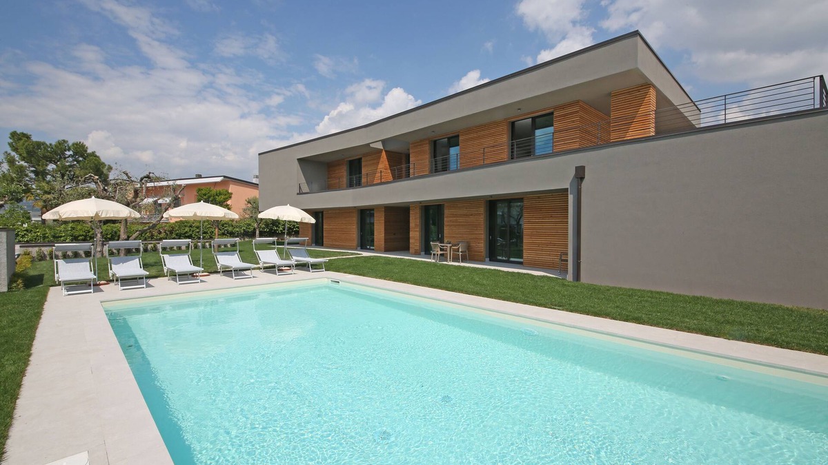Cisano Apartment | Villa T14
