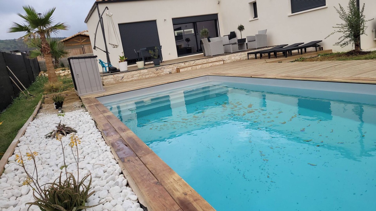 Aumelas Villa | Villa t4 Avec Piscine a Louer du Samedi 3 au Samedi 17 Aout 2024