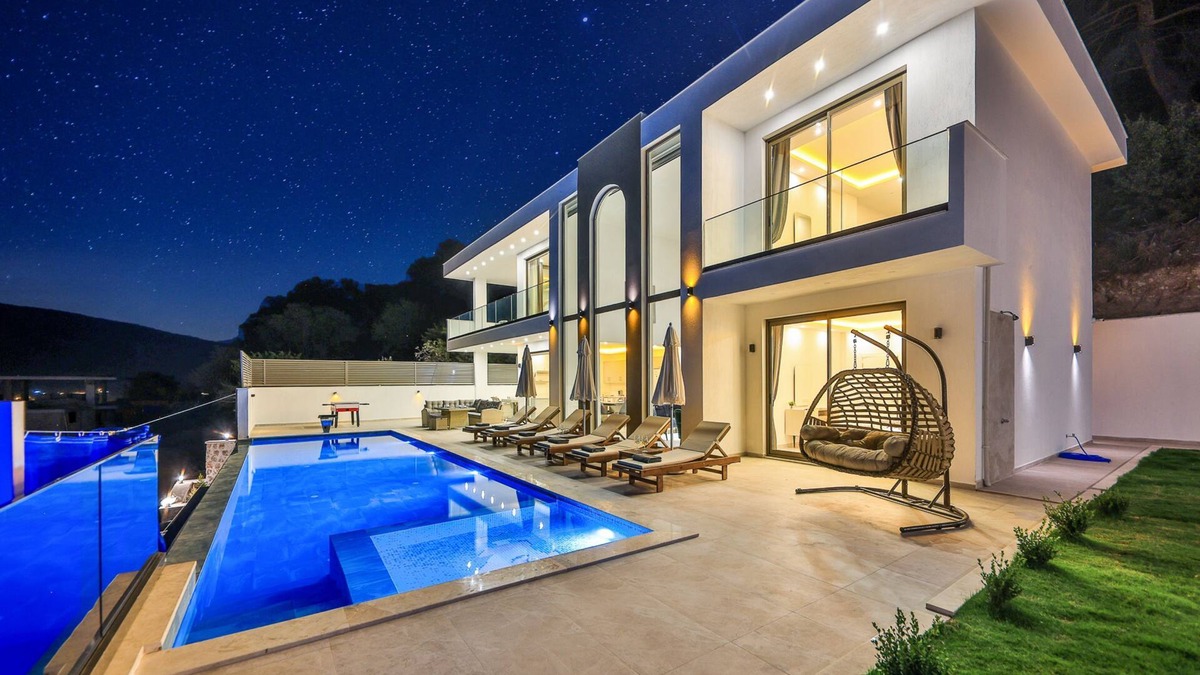 Sarıbelen Villa | Villa Taha - Conservative Luxury and Comfort Villa in the Salibalen