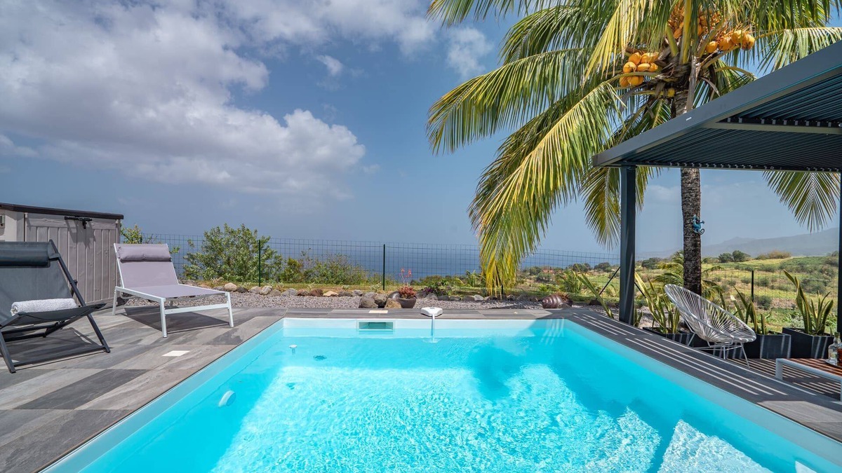 Le Carbet Villa | Villa Tak Pitak - Two Bedroom Villa, Sleeps 4