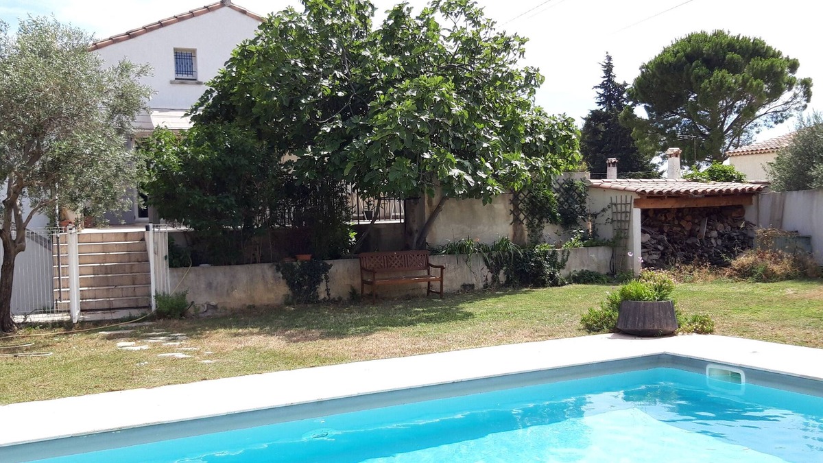 La Fare-les-Oliviers House | Villa terrace private pool garden between Aix and Salon. Sleeps 6.