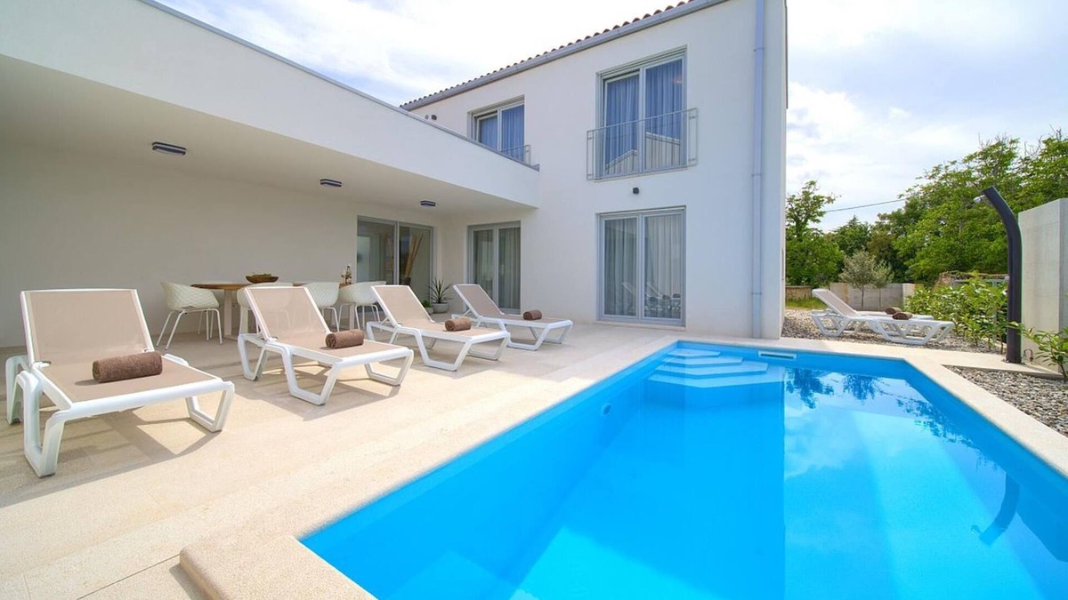 Dobrinj Villa | Villa Terra with heated swimming pool