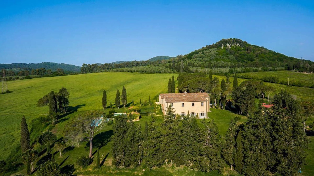 Gavorrano Villa | Villa Tolomei - Nine Bedroom Villa, Sleeps 18