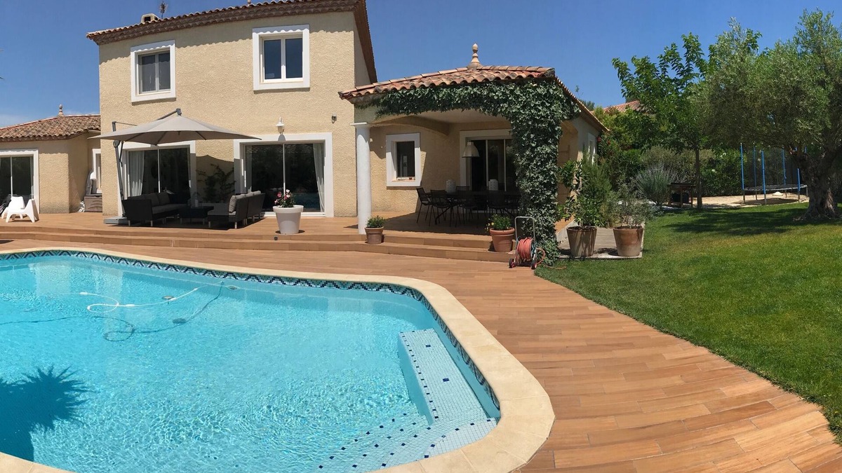 Saint-Jean-de-Vedas House | Villa Tout Confort au Calme Avec Piscine